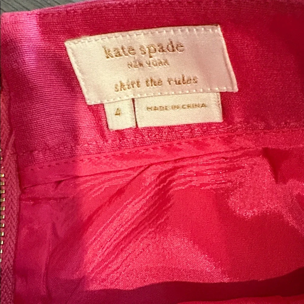 Kate Spade Alexandra Chain Detail Pencil Skirt in Pink